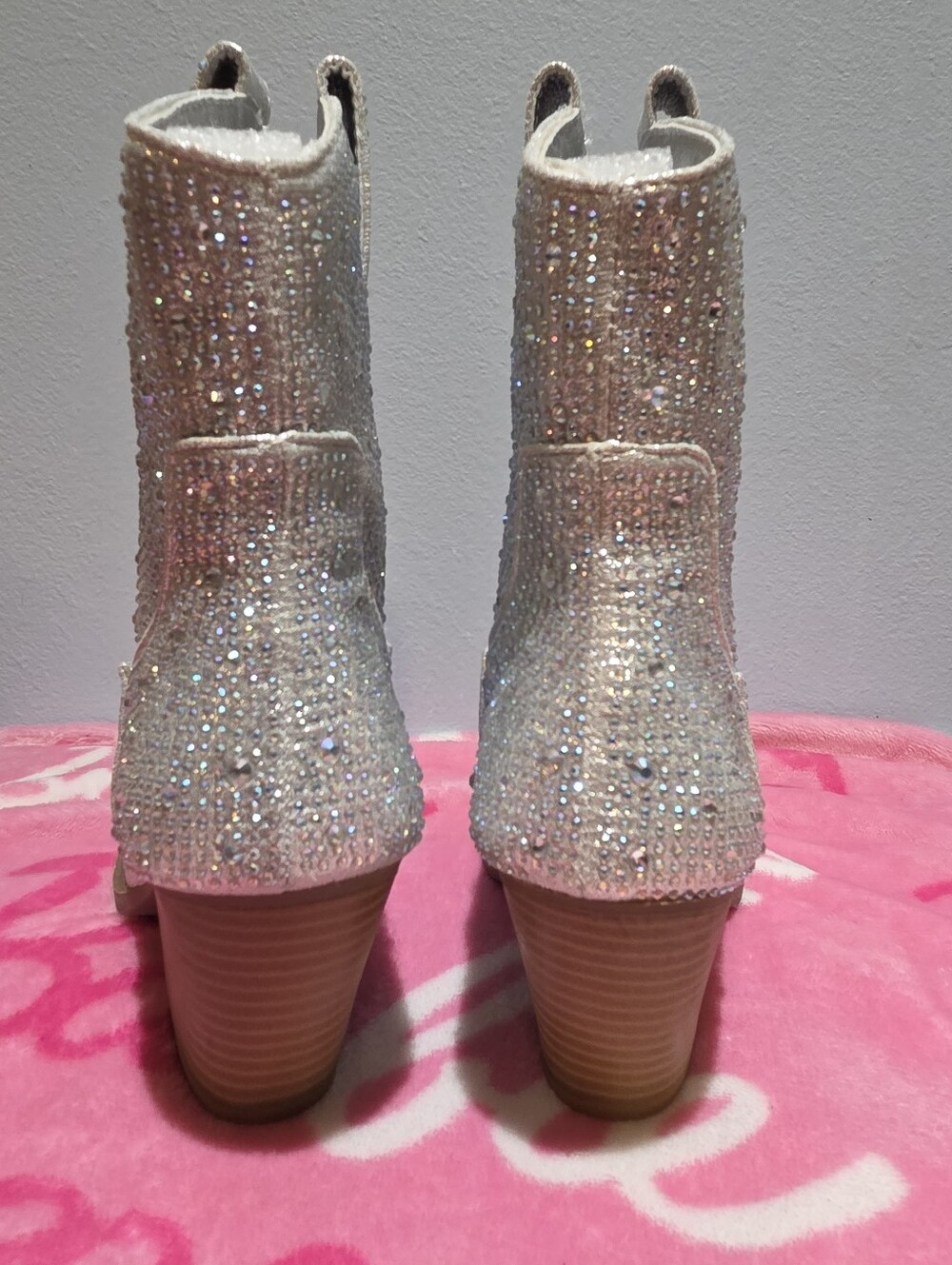 Forever Women's Silver Rhinestone Ankle Boot, Size 6.5 - Picture 8 of 9